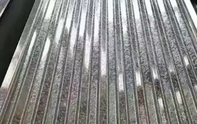 0 Feuille de toiture galvanisée ondulée d'épaisseur 0,30 mm