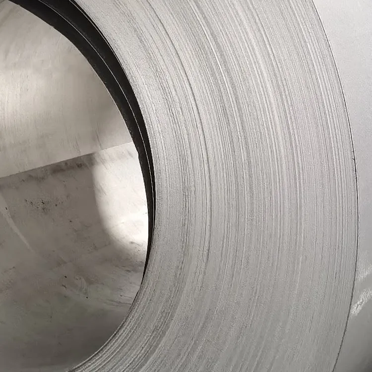 Bobine en acier en revêtement en zinc en acier galvanisé dans un échantillon régulier