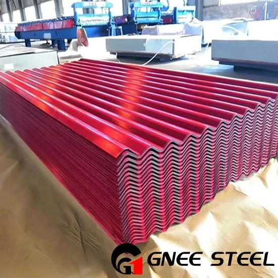 Tôle ondulée avec revêtement coloré